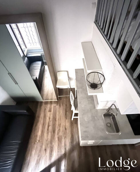 Location appartement 1 pièce 14.23 m² à Aix-en-Provence 13100 - 610 €