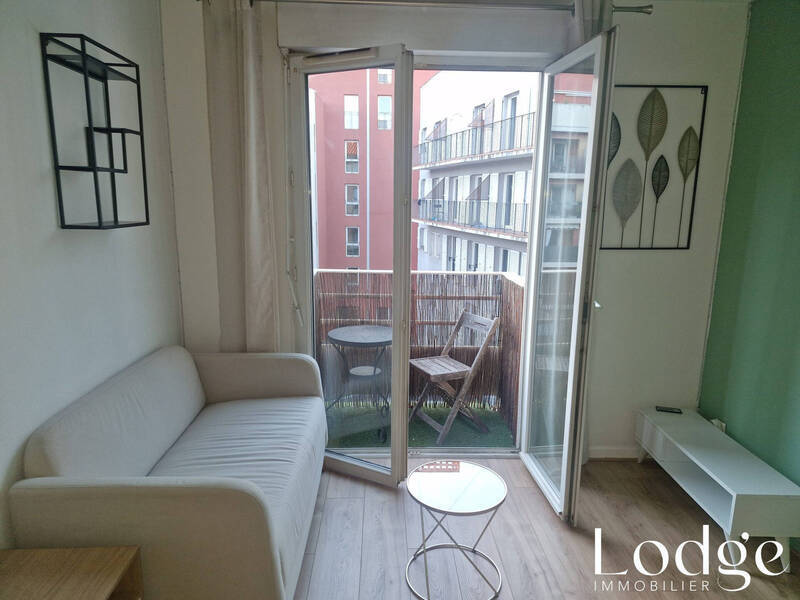 Location appartement 1 pièce 23.16 m² à Aix-en-Provence 13100 - 750 €