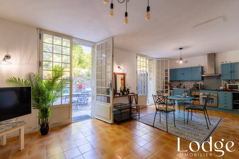 Vente maison 8 pièces 250 m² à Aix-en-Provence 13100