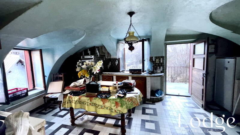 Vente maison 10 pièces 350 m² à L' Argentière-la-Bessée 05120