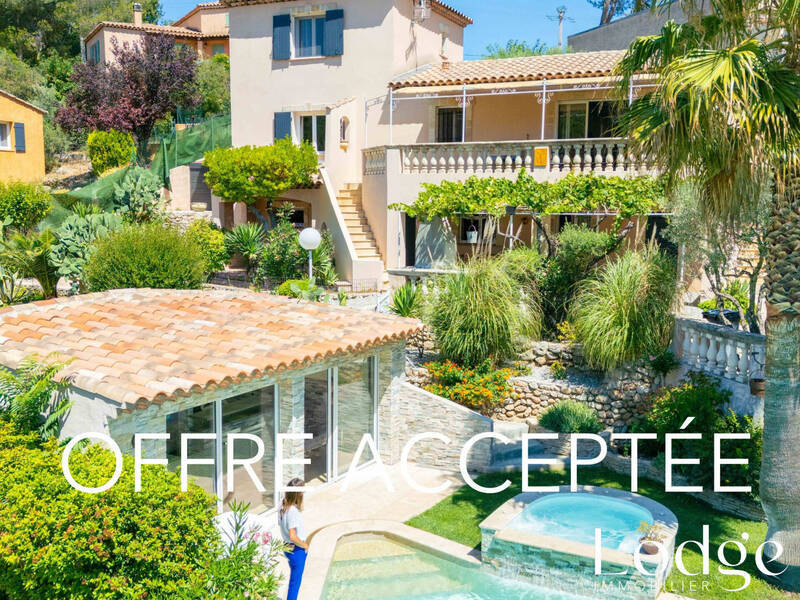 Vente maison 6 pièces 158.58 m² à Peypin 13124