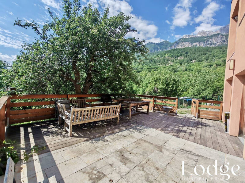 Vente maison 6 pièces 206 m² à Freissinières 05310