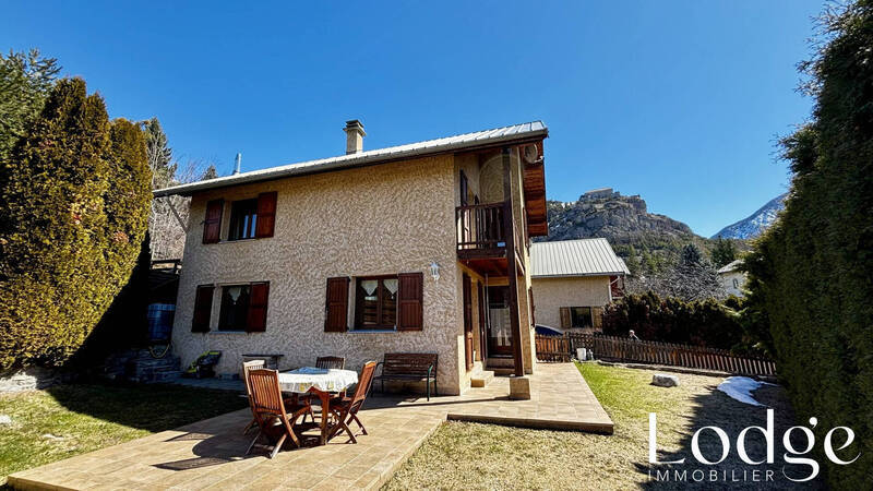 Vente maison 5 pièces 101 m² à Briançon 05100