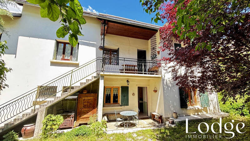 Vente maison 7 pièces 150 m² à Villar-Saint-Pancrace 05100