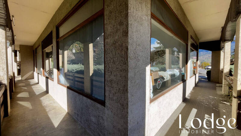 Vente immeuble 262 m² à Embrun 05200