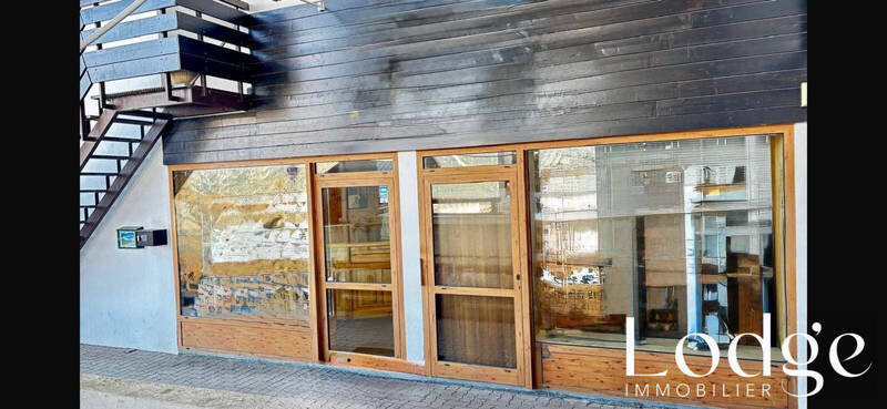 Vente immeuble 85 m² à Puy-Saint-Vincent 05290