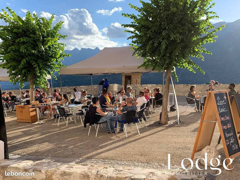 Vente fonds de commerce 110 m² à Briançon 05100 305 000 €