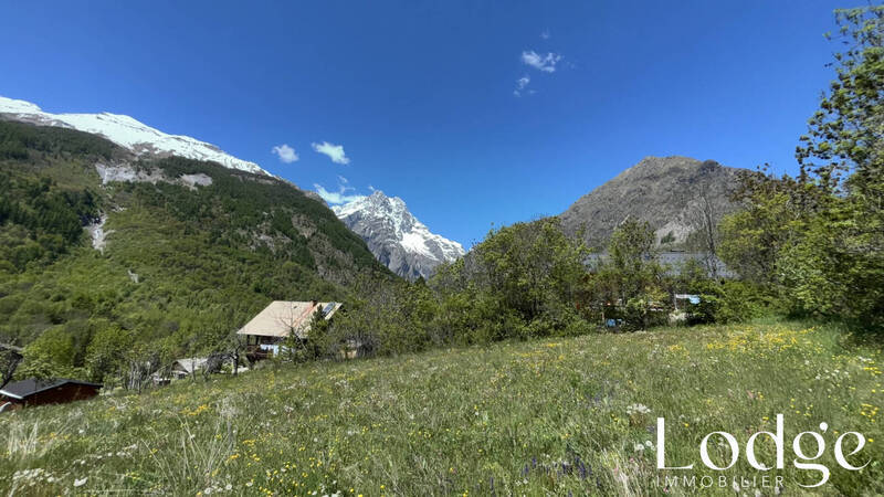 Vente terrain 1250 m² à Pelvoux 05340