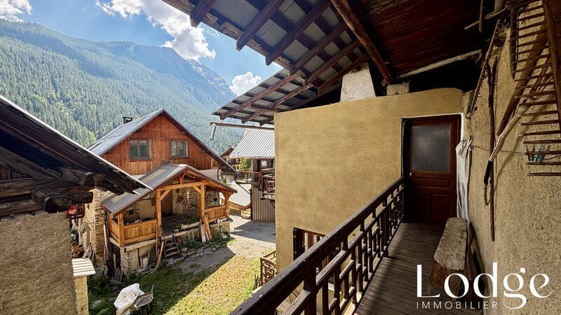 Vente maison 7 pièces 250 m² à Pelvoux 05340