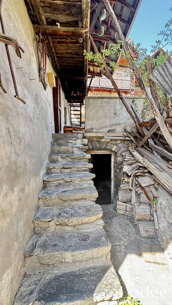 Vente maison 7 pièces 250 m² à Pelvoux 05340
