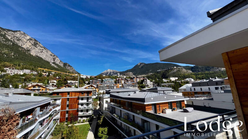 Bien vendu appartement 4 pièces 77 m² à Briançon 05100