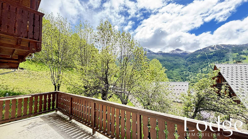 Bien vendu maison 10 pièces 240 m² à Saint-Chaffrey 05330