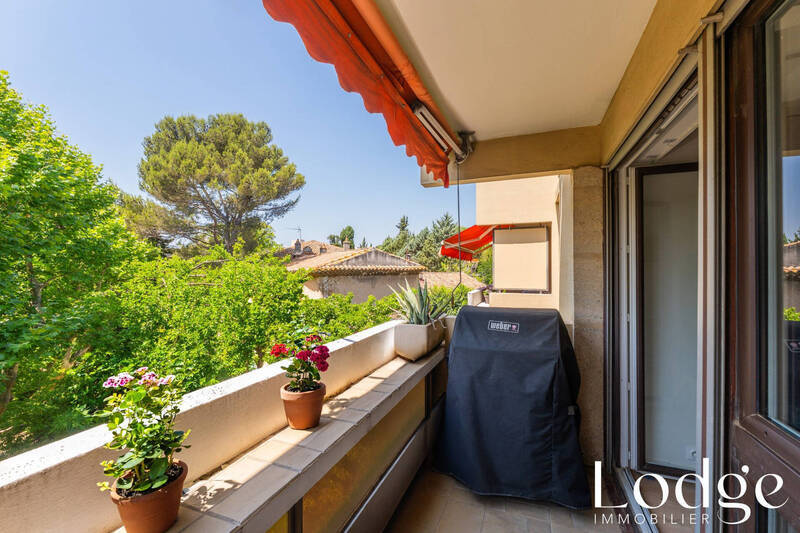Vente appartement 5 pièces 85.75 m² à Aix-en-Provence 13100