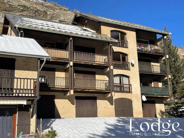 Vendu Appartement 3 pièces 50 m² Aiguilles 05470