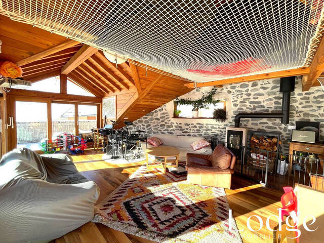 Vendu Appartement 5 pièces 170 m² Puy-Saint-André 05100