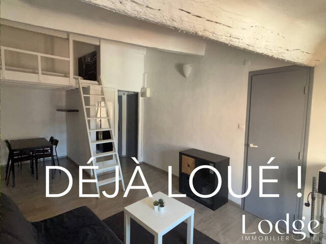 Location Appartement 1 pièce 27 m² Aix-en-Provence 13100