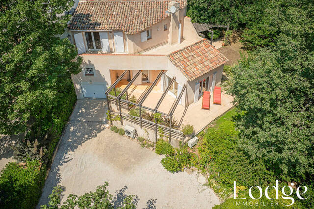 Vente Maison 6 pièces 150 m² Saint-Marc-Jaumegarde 13100