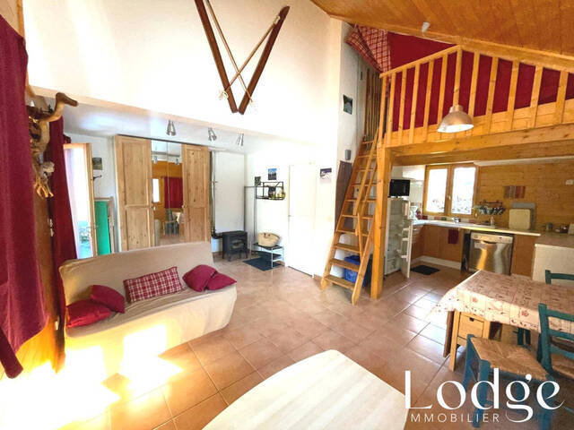 Vente Maison 5 pièces 120 m² Pelvoux 05340
