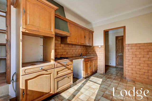Vente Maison 6 pièces 170 m² Simiane-Collongue 13109