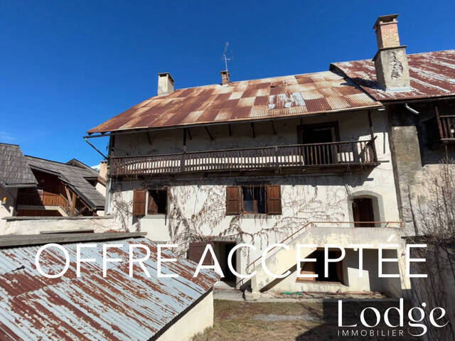 Vente Maison 6 pièces 400 m² Villar-Saint-Pancrace 05100