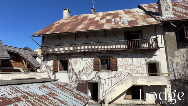 Vente Maison 6 pièces 400 m² Villar-Saint-Pancrace 05100