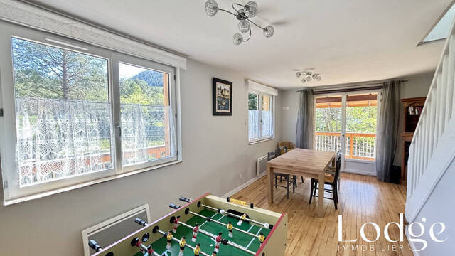 Vente Maison 8 pièces 180 m² Val-des-Prés 05100