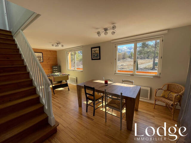 Vente Maison 8 pièces 180 m² Val-des-Prés 05100