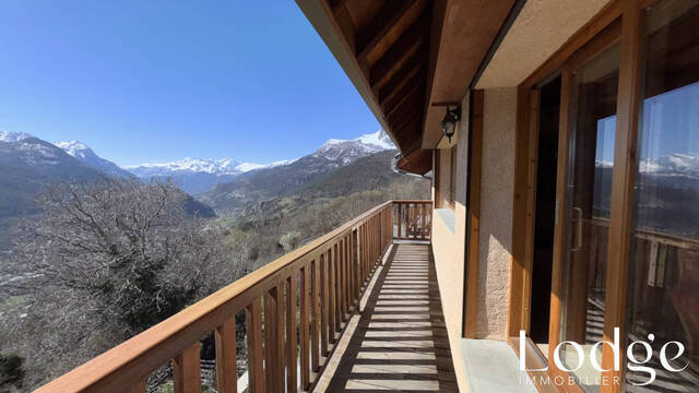 Vente Maison 11 pièces 278 m² Puy-Saint-André 05100