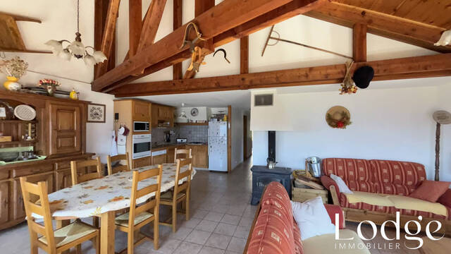 Vente Maison 11 pièces 278 m² Puy-Saint-André 05100