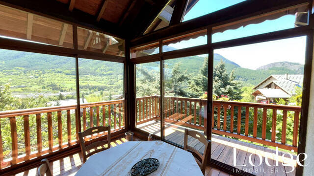 Vente Maison 10 pièces 220 m² Briançon 05100