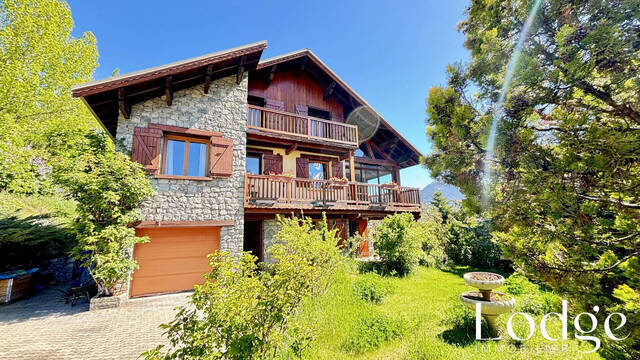 Vente Maison 10 pièces 220 m² Briançon 05100
