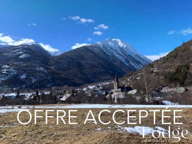 Vente Terrain 622 m² Pelvoux 05340