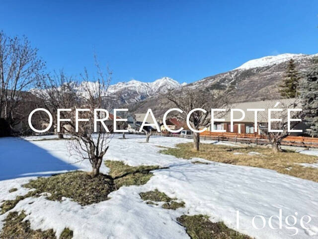 Vente Terrain 776 m² Villar-Saint-Pancrace 05100