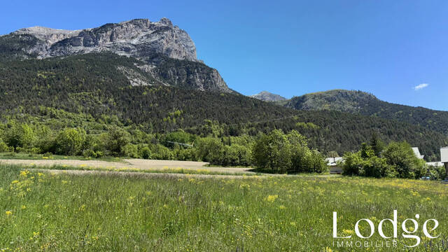 Vente Terrain 1717 m² Pelvoux 05340