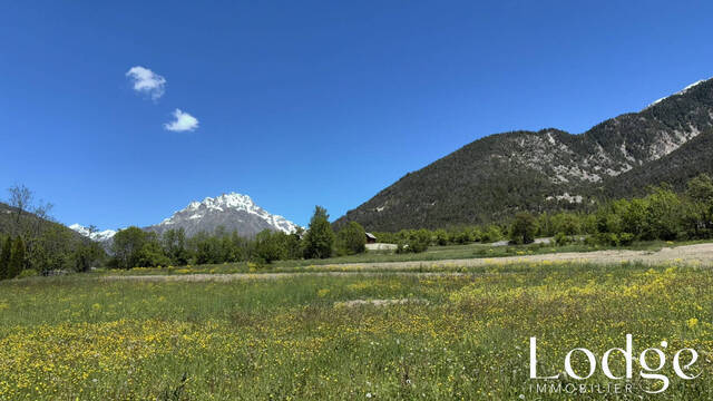 Vente Terrain 1717 m² Pelvoux 05340