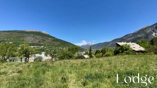 Vente Terrain 1650 m² Briançon 05100