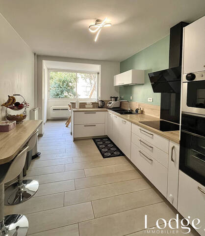 Vente Appartement 4 pièces 87.34 m² Aix-en-Provence 13090