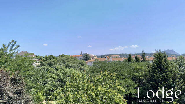 Vente Appartement 3 pièces 69 m² Aix-en-Provence 13090