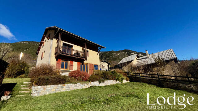 Vente Maison 7 pièces 160 m² Briançon 05100