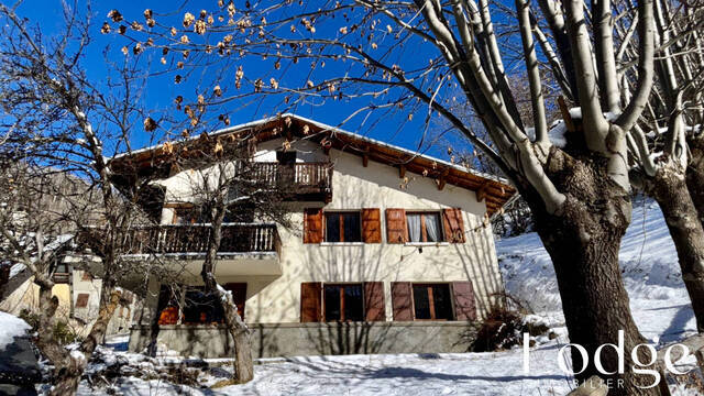 Vente Appartement 4 pièces 85 m² Saint-Chaffrey 05330