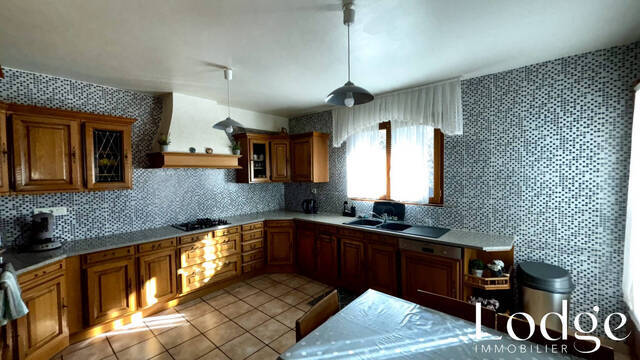 Vente Maison 7 pièces 150 m² La Roche-de-Rame 05310