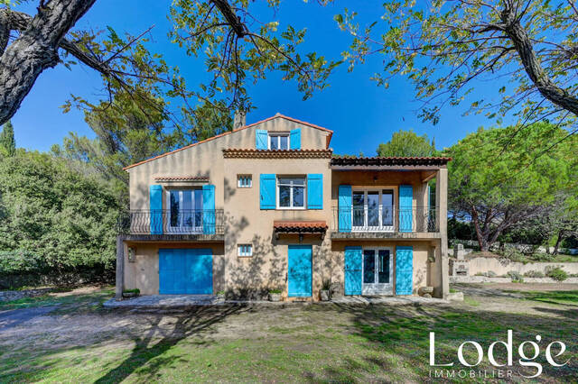 Vente Maison 6 pièces 170 m² Simiane-Collongue 13109