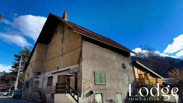 Vente Maison 7 pièces 350 m² Briançon 05100