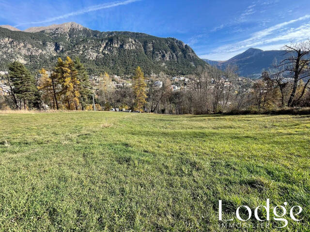Vente Terrain 994 m² Briançon 05100