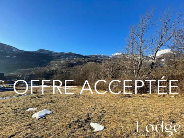 Vente Terrain 1473 m² Pelvoux 05340