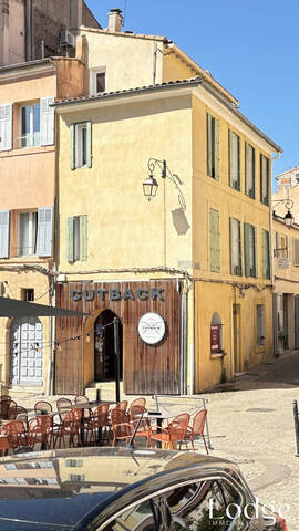 Vendu Immeuble 150 m² Aix-en-Provence 13100