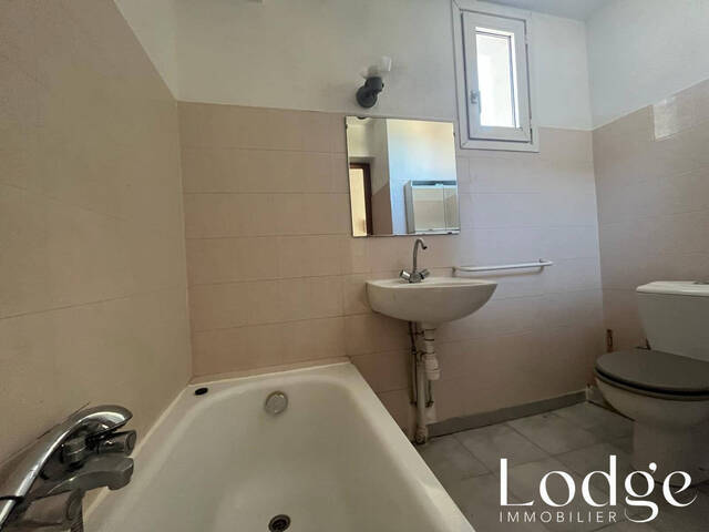 Location Appartement 2 pièces 28.77 m² Aix-en-Provence 13100