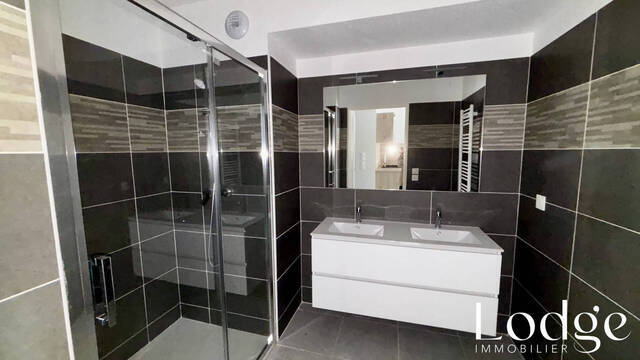 Location Appartement 3 pièces 68 m² Briançon 05100