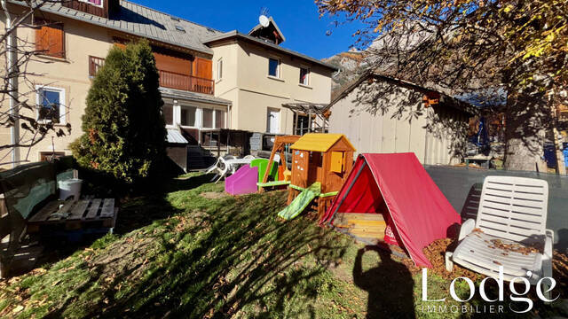 Vente Appartement 3 pièces 74 m² Pelvoux 05340