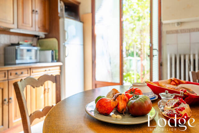 Vente Maison 10 pièces 220 m² Aix-en-Provence 13100